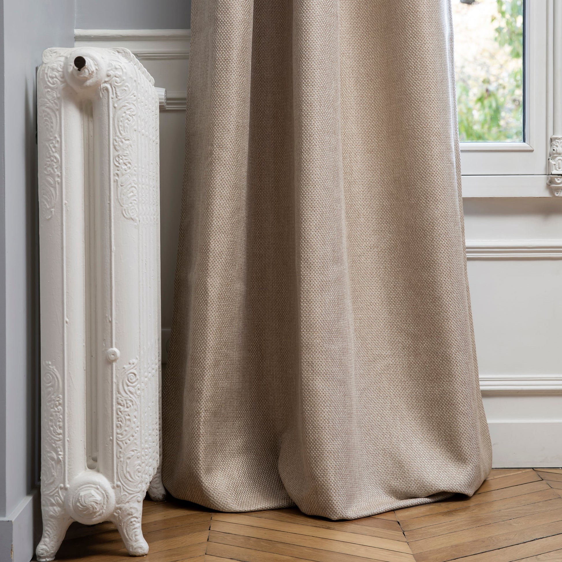 blueqwp Coconut Beige Blackout Lined Eyelet Curtain