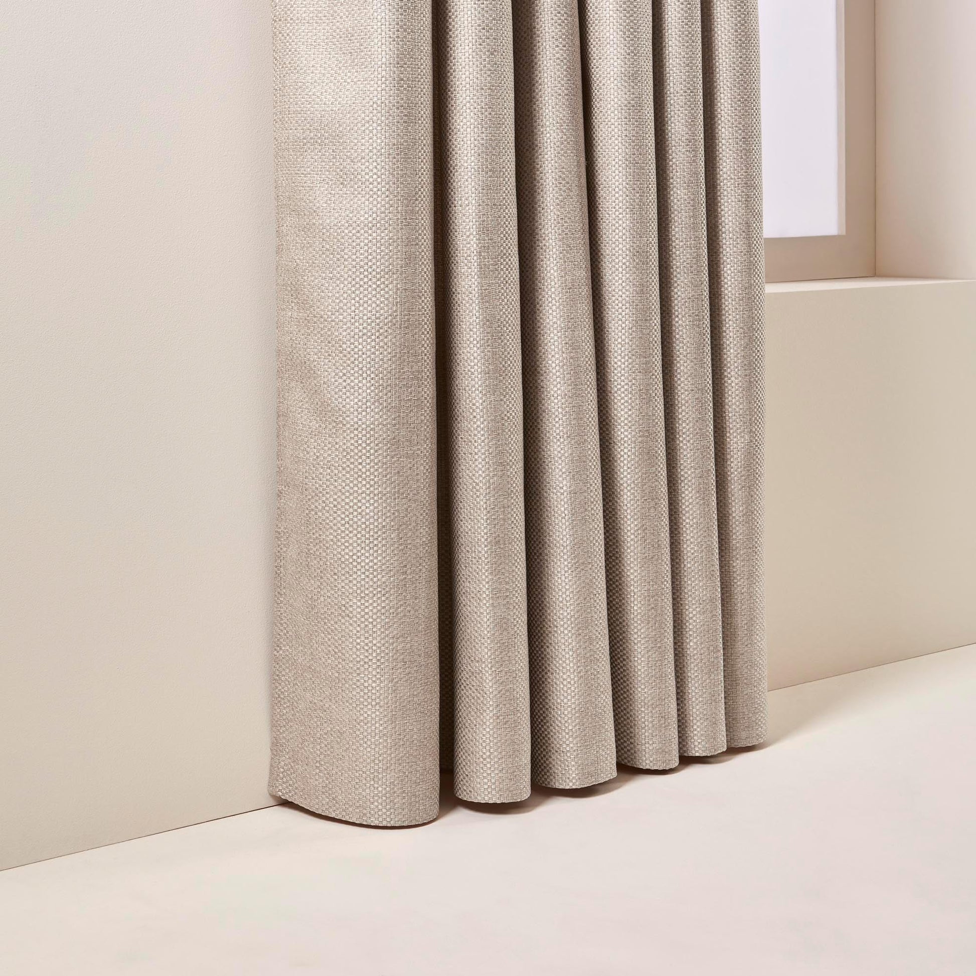 blueqwp Coconut Beige Blackout Lined Eyelet Curtain